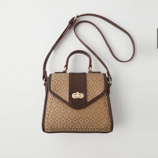 マウジー(moussy)の即完売！MOUSSY新作MONOGRAM MINI SHOULDER バッグ茶色(ショルダーバッグ)