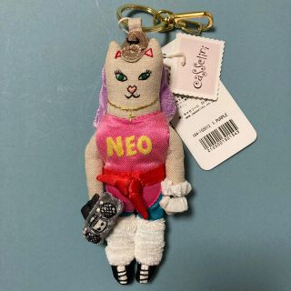 キャセリーニCATチャ—ム 新品タグ付き