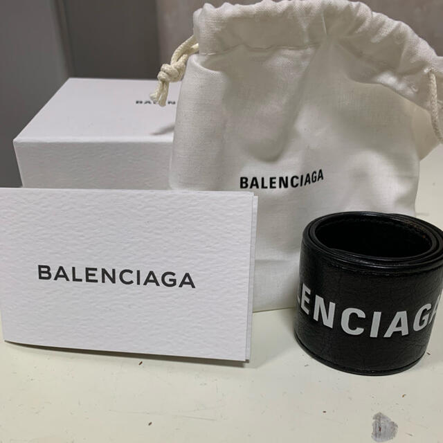 BALENCIAGA レザーブレスレット