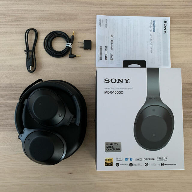 オーディオ機器SONY MDR-1000X ノイズキャンセリング　ワイヤレスヘッドセット