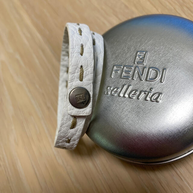 FENDI(フェンディ)の最終価格FENDI セレリア　ブレスレット レディースのアクセサリー(ブレスレット/バングル)の商品写真