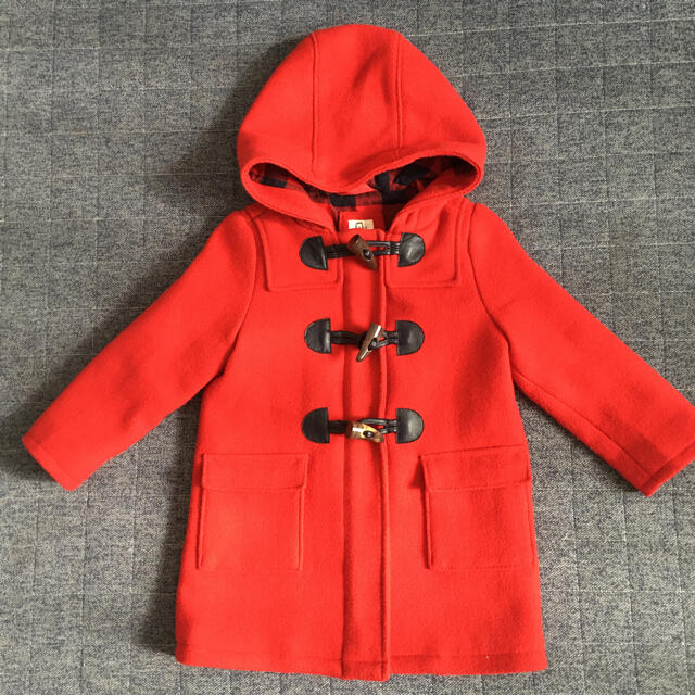 GAP Kids(ギャップキッズ)のGAP  赤ダッフルコート キッズ/ベビー/マタニティのキッズ服女の子用(90cm~)(コート)の商品写真