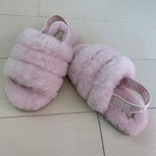 アグ(UGG)の新品未使用アグ キッズ 子供 フラッフ イヤー スライド サンダル(サンダル)