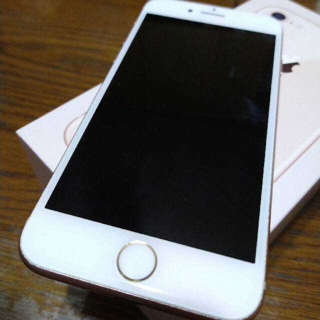 【送料関税無料】 - Apple 美品　iPhone8 ゴールド 64GB スマートフォン本体