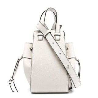 ロエベ(LOEWE)の【ミルク様専用】新シーズン LOEWE ハンモックバッグ S ミニ　白 ホワイト(ショルダーバッグ)