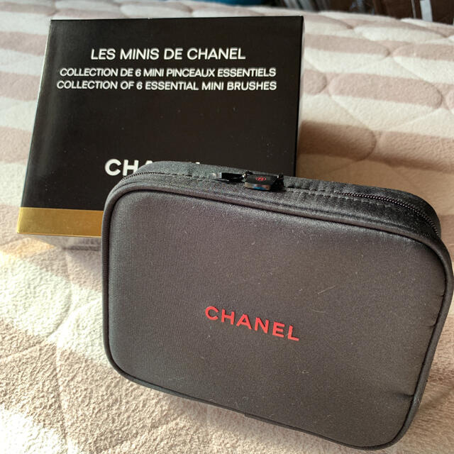 CHANEL シャネル コスメポーチ