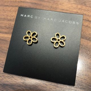 マークバイマークジェイコブス 花 ピアス 正規品