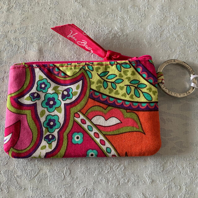 Vera Bradley(ヴェラブラッドリー)の新品未使用　Vera Bradley ヴェラブラッドリー　カードケース⑤ レディースのファッション小物(名刺入れ/定期入れ)の商品写真