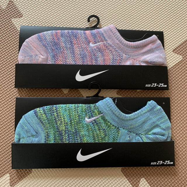 NIKE(ナイキ)のナイキ　靴下　レディース  レディースのレッグウェア(ソックス)の商品写真