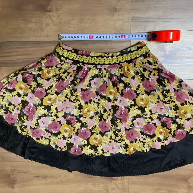 Joias(ジョイアス)のJoias 花柄スカート レディースのスカート(ひざ丈スカート)の商品写真