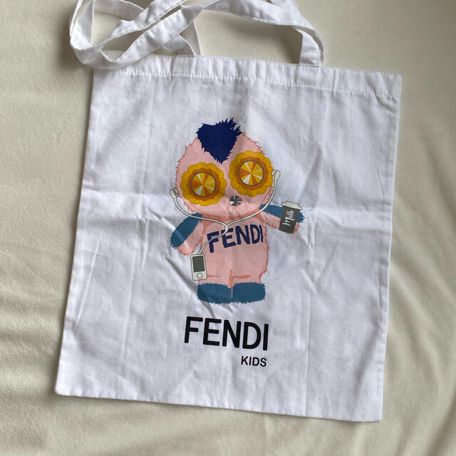 FENDI(フェンディ)のFENDI  エコバック レディースのバッグ(トートバッグ)の商品写真