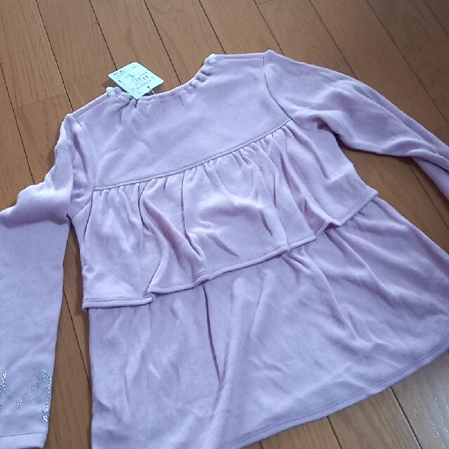 mezzo piano(メゾピアノ)の新品　メゾピアノ　ニット　140 キッズ/ベビー/マタニティのキッズ服女の子用(90cm~)(Tシャツ/カットソー)の商品写真