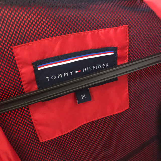 TOMMY HILFIGER(トミーヒルフィガー)のトミーヒルフィガー　ナイロンジャケット レディースのジャケット/アウター(ナイロンジャケット)の商品写真