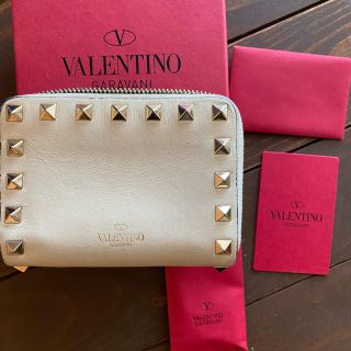 ヴァレンティノ(VALENTINO)の専用(財布)
