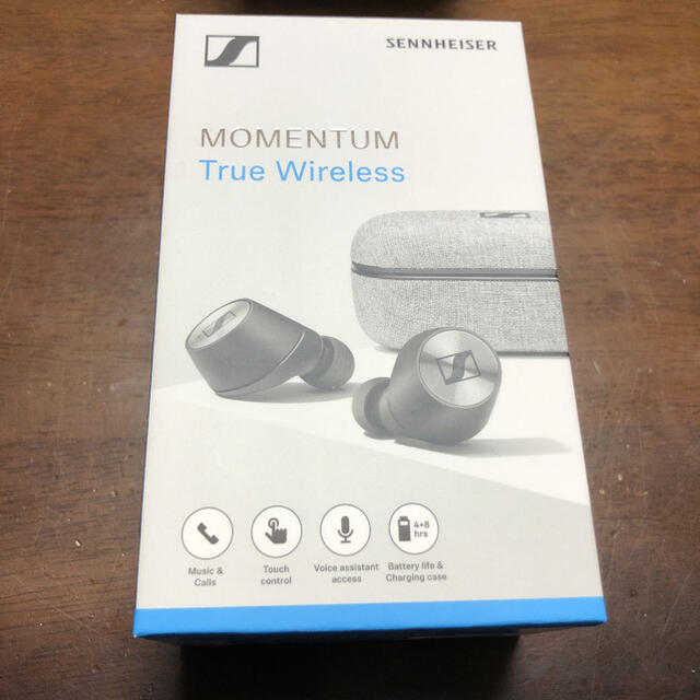 SENNHEISER(ゼンハイザー)のSAKURA様専用　MOMENTUM True Wireless スマホ/家電/カメラのオーディオ機器(ヘッドフォン/イヤフォン)の商品写真