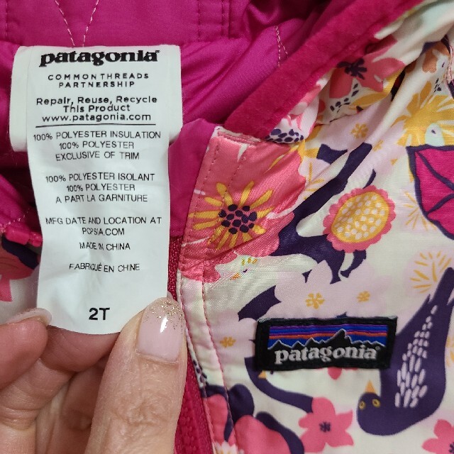 patagonia(パタゴニア)のパタゴニア スノーウェア リバーシブル キッズ/ベビー/マタニティのキッズ服女の子用(90cm~)(コート)の商品写真