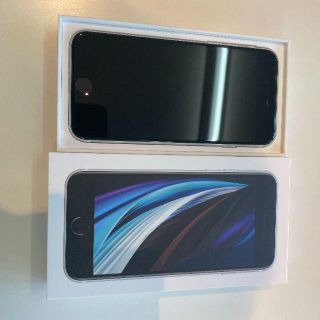 アップル(Apple)の新品 SIMフリー iphone SE2 64GB ホワイト(スマートフォン本体)