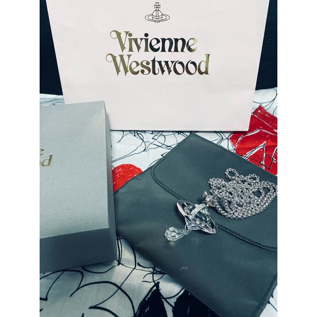 VivienneWestwood クリスタルドロップ　ネックレス　ペンダントアクセサリー