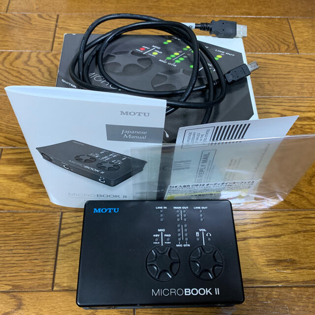 II　MOTU　MICROBOOK　オーディオインターフェイス