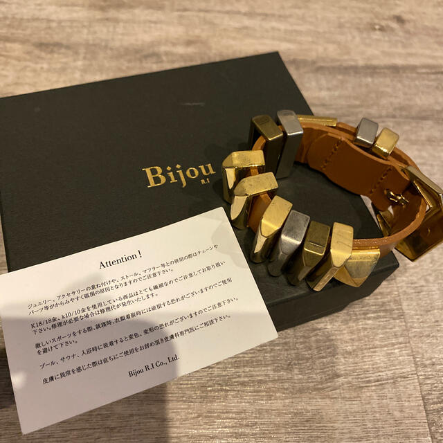 Bijou R.I(ビジューアールアイ)のbijouブレスレット ビジュー アールアイ レディースのアクセサリー(ブレスレット/バングル)の商品写真