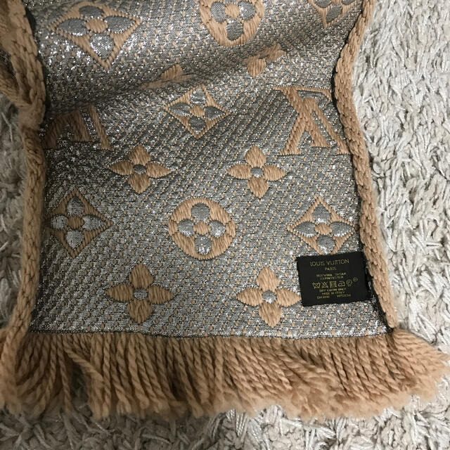 ルイヴィトン マフラー ベージュ | hartwellspremium.com