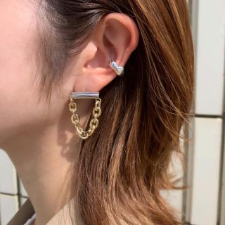 アリシアスタン(ALEXIA STAM)のContrast pipe chain pierce No.506(ピアス)