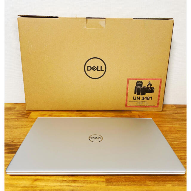 新古 DELL Inspiron 15 AMD 5000 シリーズ 5505増設用SSDブラケット