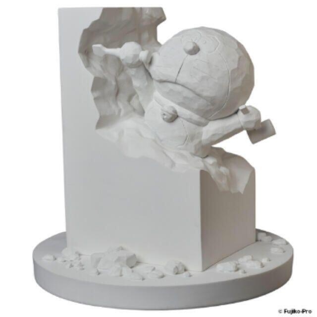 優先配送 MEDICOM TOY - TEAさん 彫刻家ドラえもん white ver. キャラクターグッズ 優先配送 MEDICOM TOY - TEAさん 彫刻家ドラえもん white ver. キャラクターグッズ