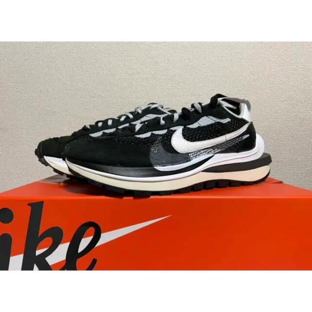 靴/シューズSacai x Nike Vapor Waffle 28.5cm