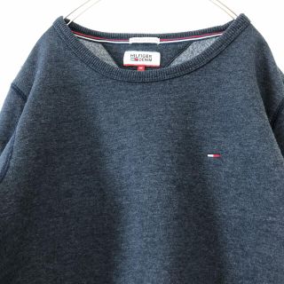 トミーヒルフィガー(TOMMY HILFIGER)のトミーヒルフィガー　スウェット　ネイビー　ワンポイント　トレーナー(スウェット)