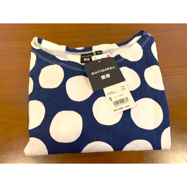 marimekko(マリメッコ)のユニクロ マリメッコ marimekko 半袖Tシャツ    ドット柄 コラボ  レディースのトップス(Tシャツ(半袖/袖なし))の商品写真