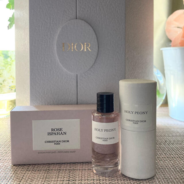 Dior(ディオール)の【けい様専用】ローズイスパハン＆アイクリーム&キャンドル＆カプチュールセット コスメ/美容の香水(香水(女性用))の商品写真