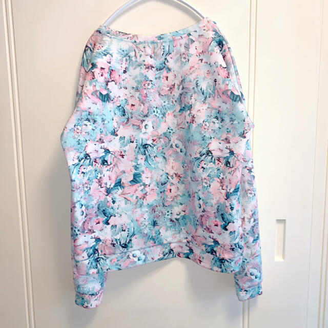 Bershka(ベルシュカ)のBershkaベルシュカ　花柄カットソー シースルーライン　M アイボリー レディースのトップス(カットソー(長袖/七分))の商品写真