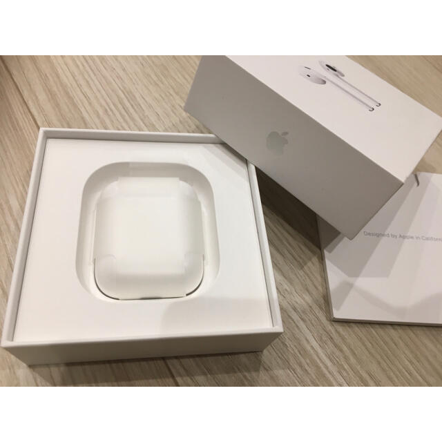 Apple Air Pods 第一世代の通販 by ピーチ's shop｜アップルならラクマ - yuya様エアーポッズ セール