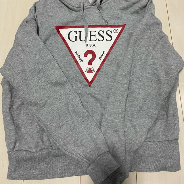 GUESS(ゲス)のパーカー メンズのトップス(パーカー)の商品写真