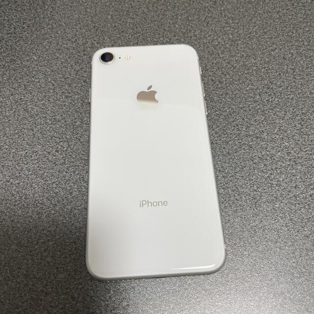 【即日発送】iPhone 8 Silver 64 GB SIMフリー