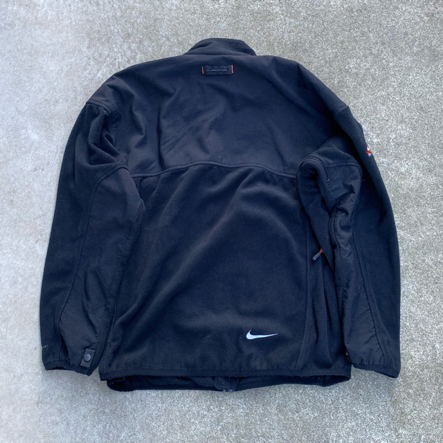 NIKE(ナイキ)のNIKE ACG  THERMAFIT FULLZIP FLEECE 今月末まで メンズのジャケット/アウター(その他)の商品写真