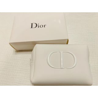 ディオール(Dior)の新品未使用　Dior ふわふわホワイトポーチ(ポーチ)