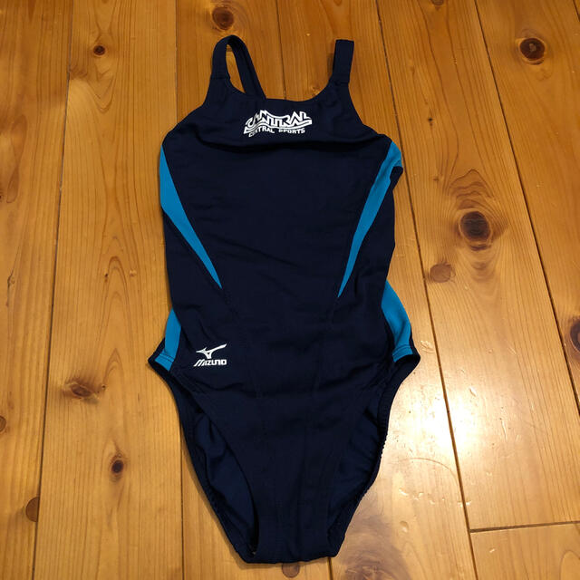 MIZUNO(ミズノ)のセントラル　水着　140 キッズ/ベビー/マタニティのキッズ服女の子用(90cm~)(水着)の商品写真