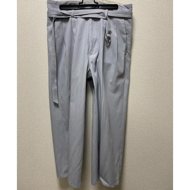 SUNSEA(サンシー)の最終値下　URU 20ss 2tuck pants メンズのパンツ(スラックス)の商品写真