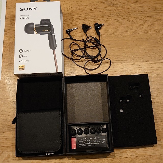 SONY(ソニー)のxba-n3 sony イヤホン スマホ/家電/カメラのオーディオ機器(ヘッドフォン/イヤフォン)の商品写真