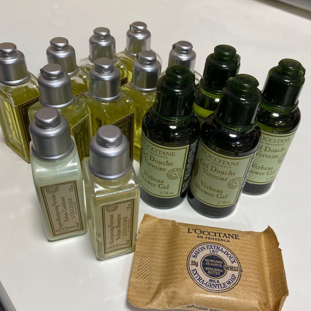 L'OCCITANE(ロクシタン)の専用　ロクシタン　ヴァーベナ　シャワージェル　新品 コスメ/美容のボディケア(ボディソープ/石鹸)の商品写真