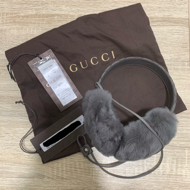 Gucci(グッチ)のGUCCI イヤーマフ グレー(お値下げ中) レディースのファッション小物(イヤーマフ)の商品写真