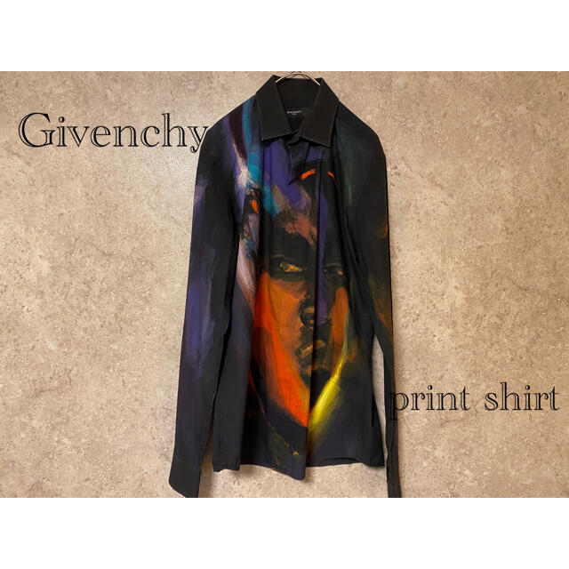 GIVENCHY(ジバンシィ)の美品 givenchy プリントシャツ サイズS マルチカラー レア メンズのトップス(シャツ)の商品写真