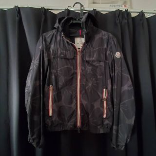 モンクレール(MONCLER)のMONCLER　ジャケット(ナイロンジャケット)