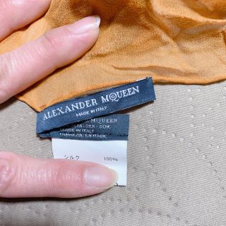 Alexander McQueen(バンダナ/スカーフ)のフリマアイテム一覧 Alexander McQueen(バンダナ/スカーフ)のフリマアイテム一覧