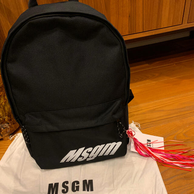 美品 MSGM エムエスジーエム リュック