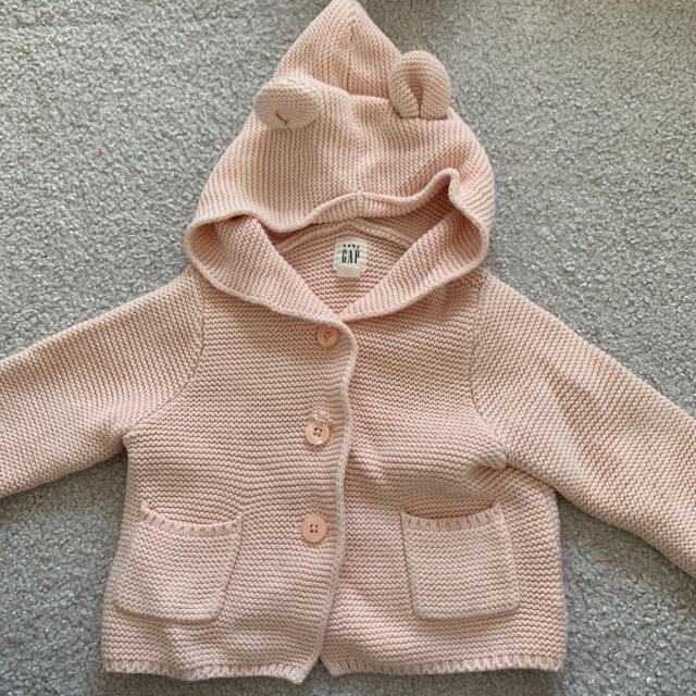 babyGAP(ベビーギャップ)のくま耳 カーディガン アウター キッズ/ベビー/マタニティのベビー服(~85cm)(カーディガン/ボレロ)の商品写真