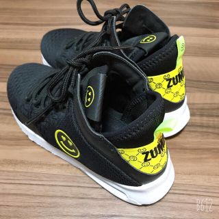 ズンバ(Zumba)のズンバシューズ(トレーニング用品)