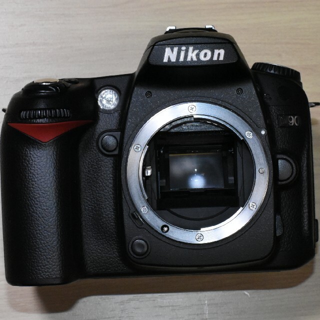 Nikon 一眼レフカメラ D90  美品 35-80mmレンズ付き 2